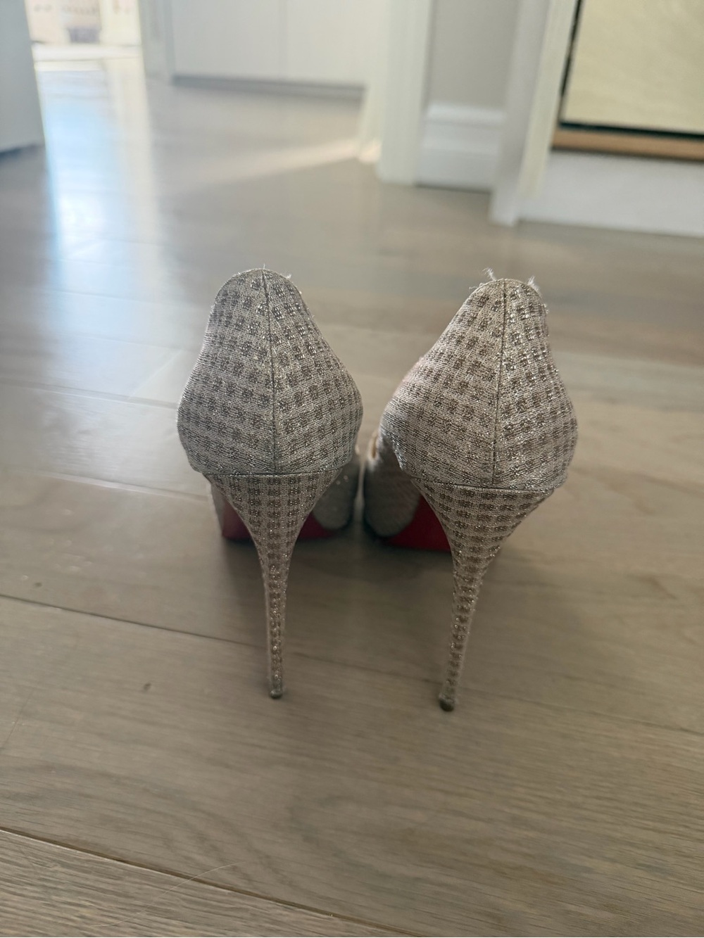 Christian louboutin heels - Picture 4 of 6
